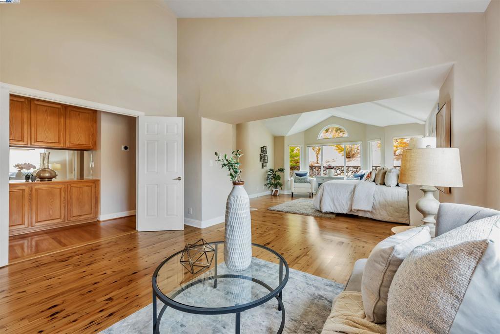 RELIEZ HIGHLANDS - Residential