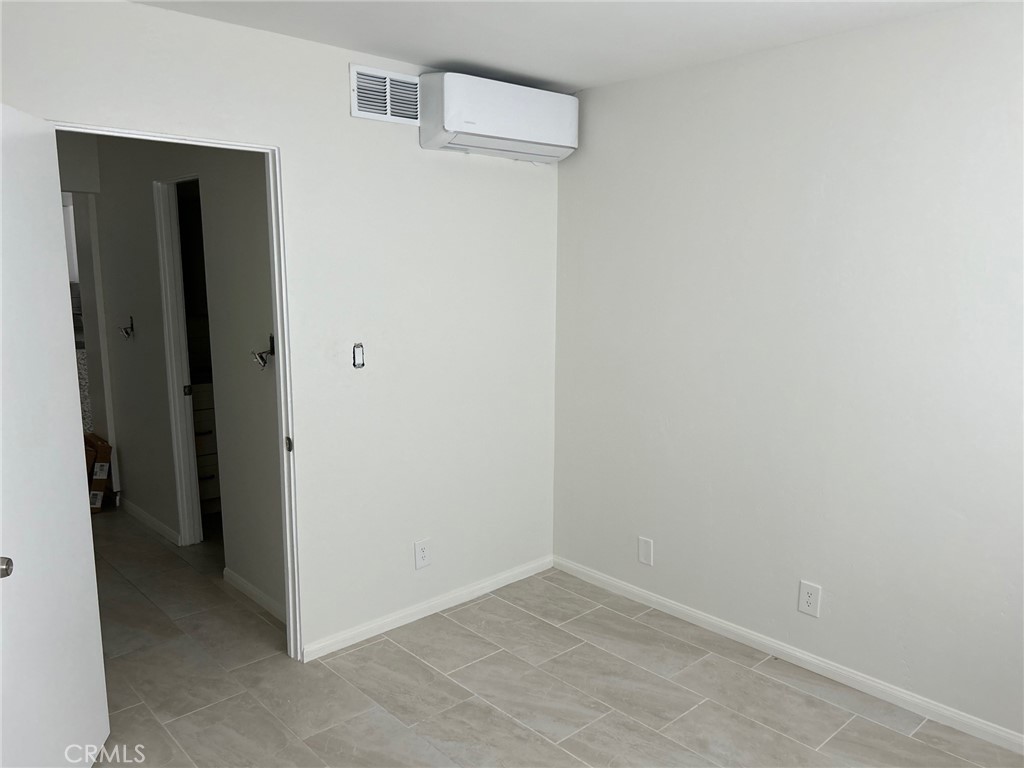 palm desert estates - Residential Lease