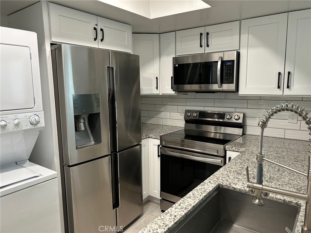 palm desert estates - Residential Lease