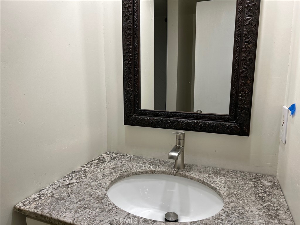 palm desert estates - Residential Lease