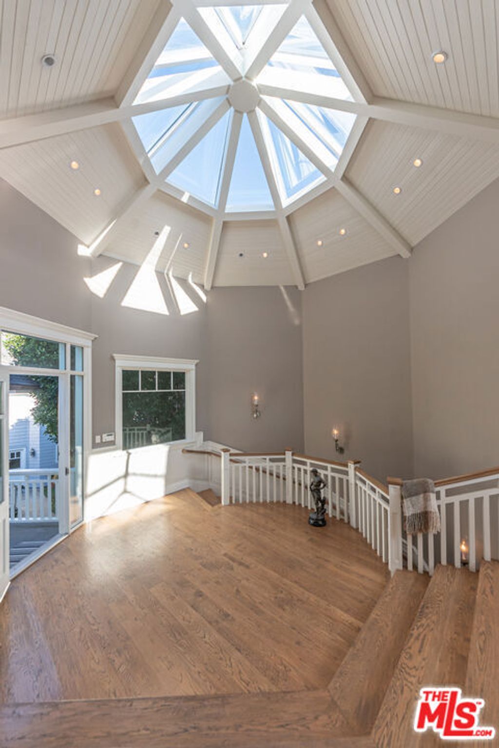 Photo of 30760 Broad Beach Road, Malibu, CA 90265 (MLS # 25569585)