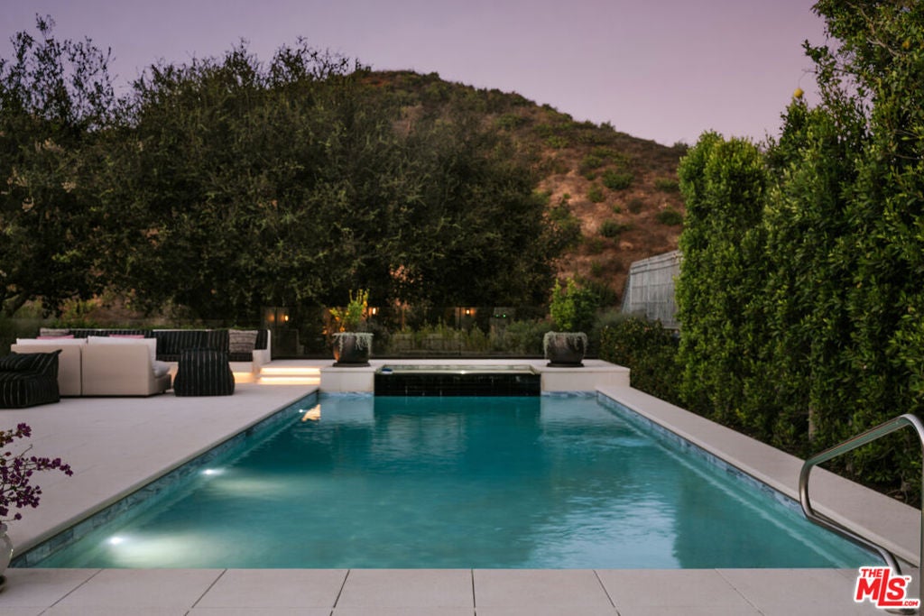 1445 Via Cresta, Pacific Palisades CA 90272