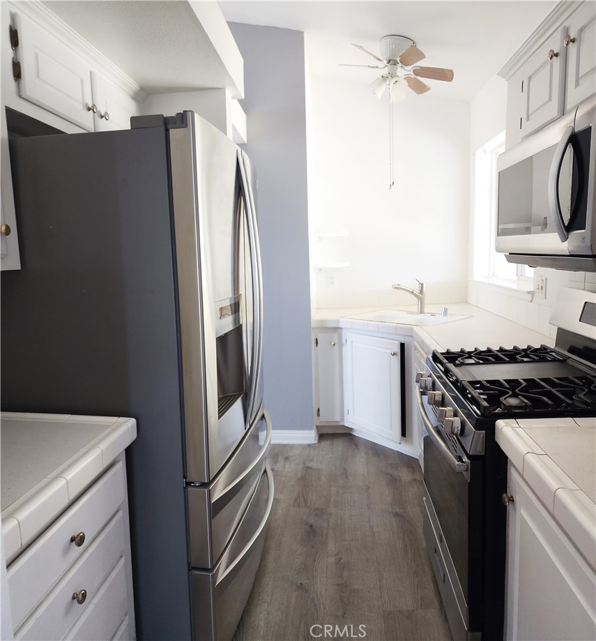 12550 Carson Street 21