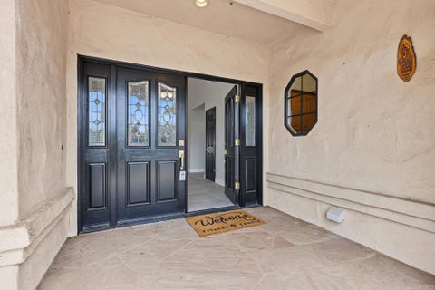 Photo of 29979 Robbie Lane, Vista, CA 92084 (MLS # NDP2606849)
