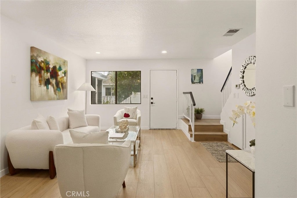 633 Hardin Drive 3