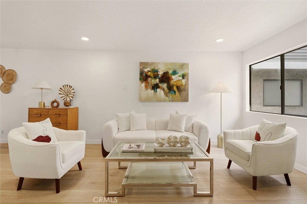 633 Hardin Drive 3