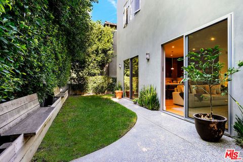 Tiny photo for 2031 BUTLER Avenue, Los Angeles, CA 90025 (MLS # 25595329)