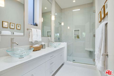 Tiny photo for 2031 BUTLER Avenue, Los Angeles, CA 90025 (MLS # 25595329)