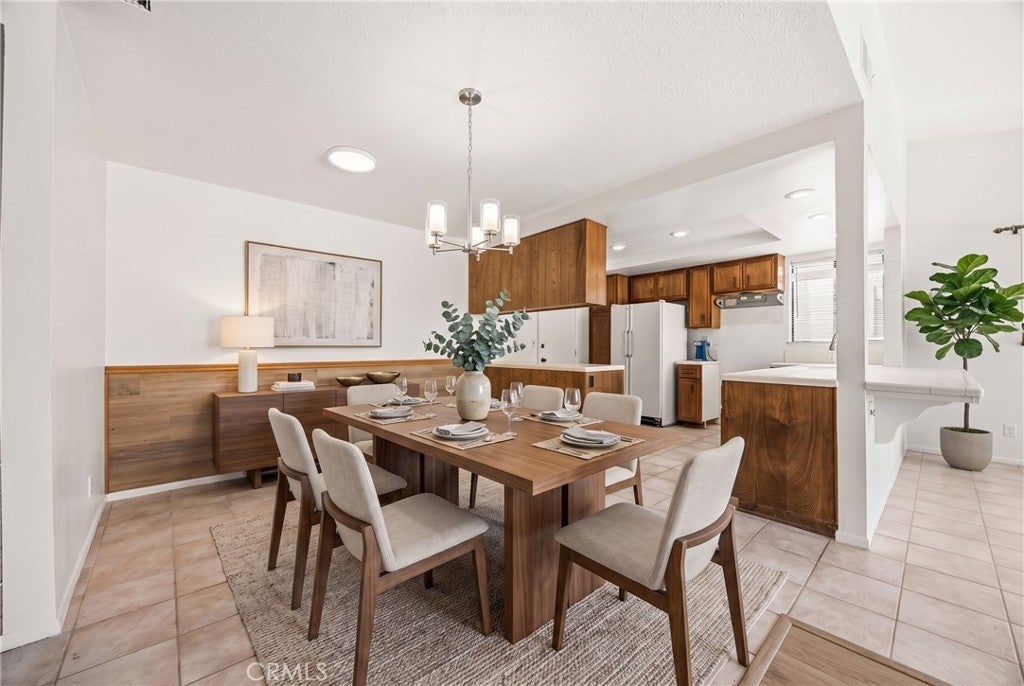 2234 Redwood Drive