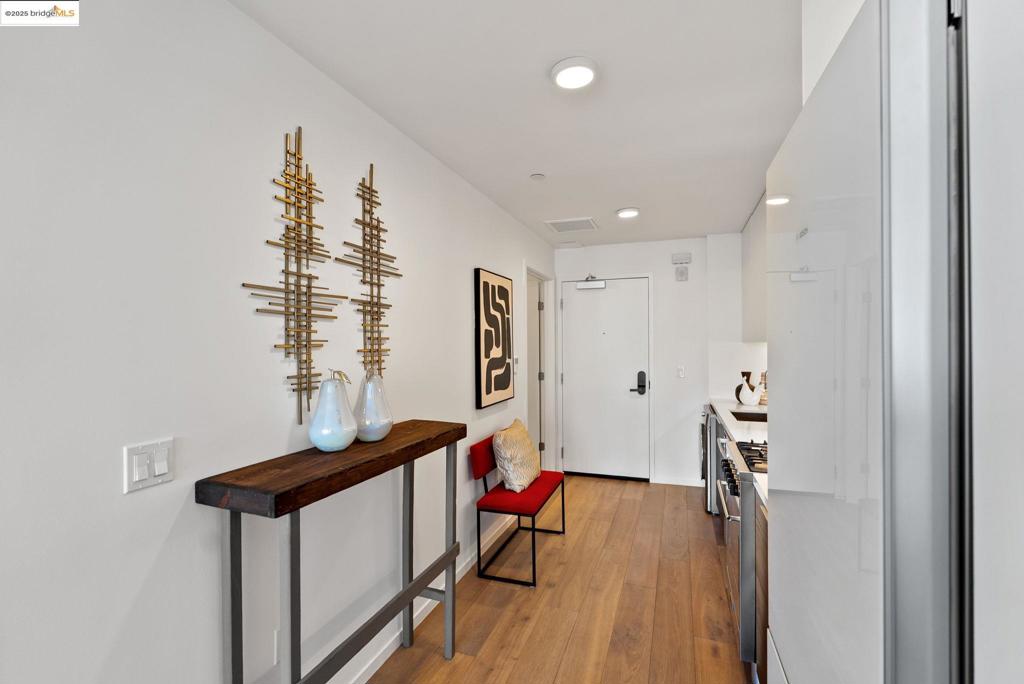 NOB HILL - Residential