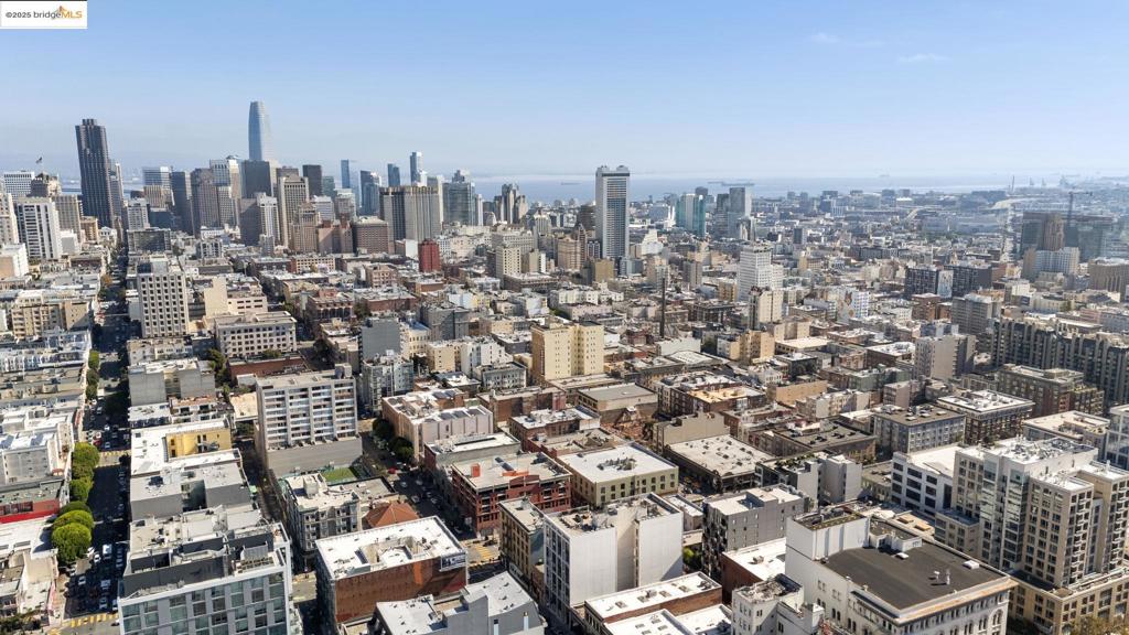 NOB HILL - Residential