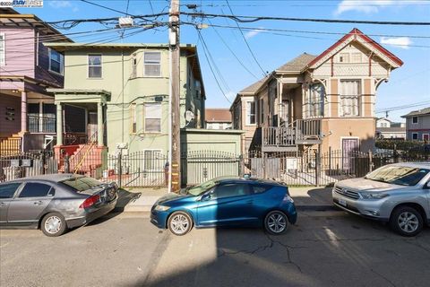 Photo of 856 21St St St, Oakland, CA 94607 (MLS # 41119583)