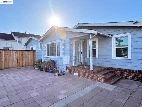 Photo of 441 Bartlett Ave AVE, San Lorenzo, CA 94541 (MLS # 41145312)