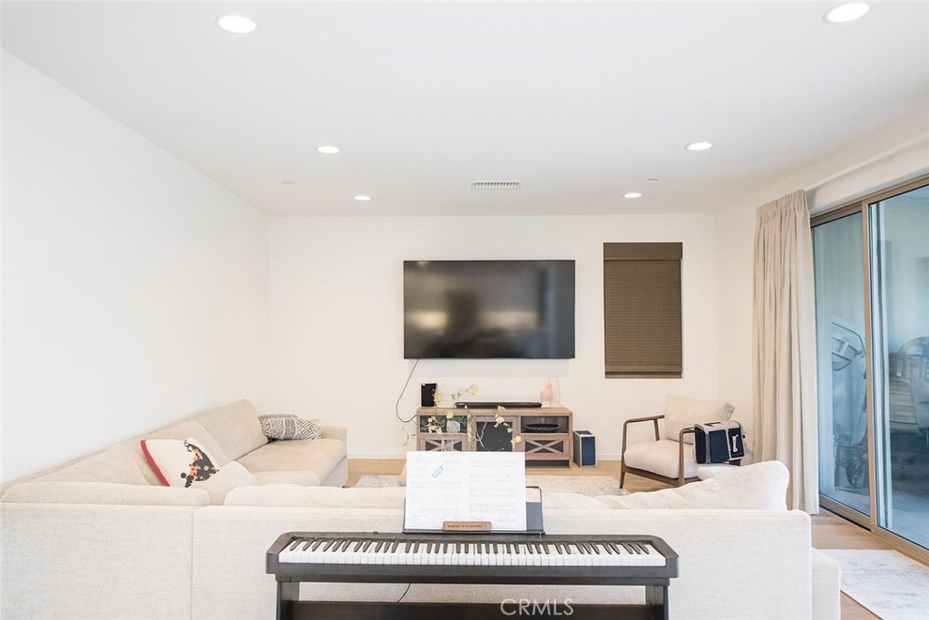 Tustin Legacy - Residential