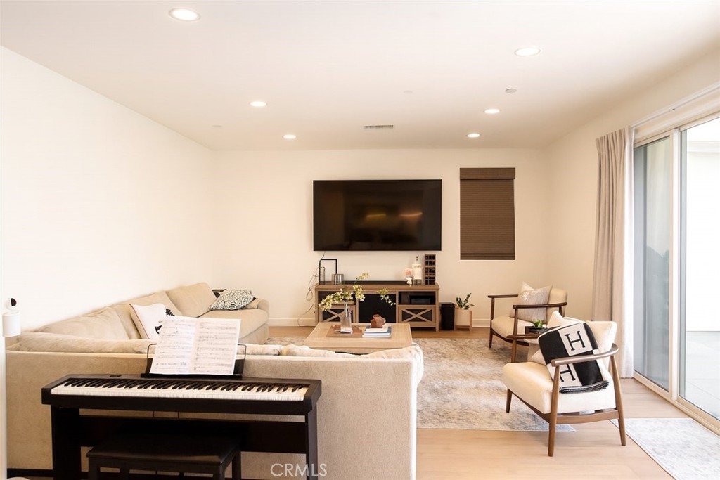 Tustin Legacy - Residential