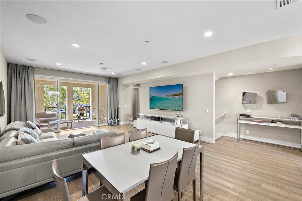 745 Beacon, Irvine CA 92618 - Photo 10
