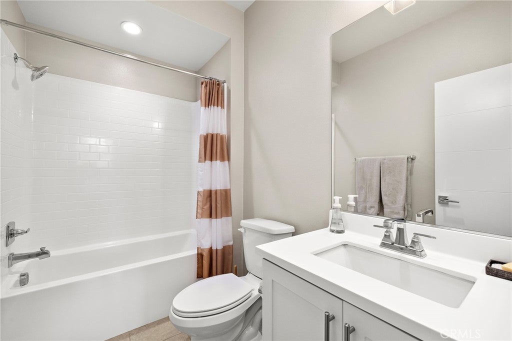 745 Beacon, Irvine CA 92618 - Photo 8