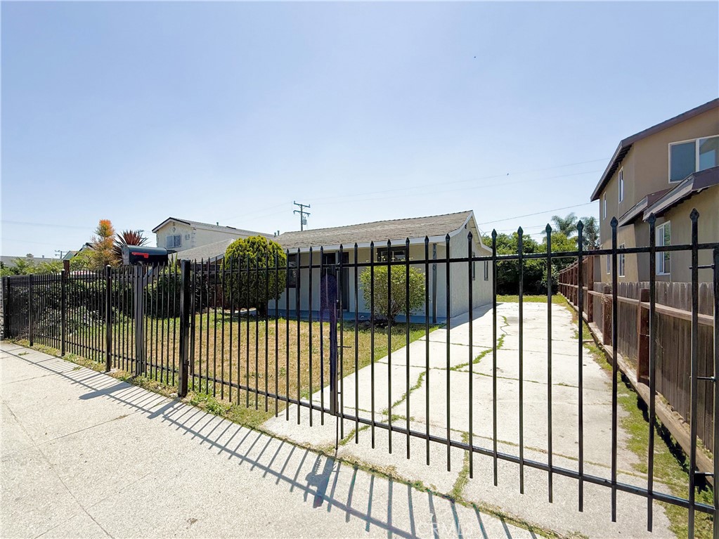 1700 W 153rd Street