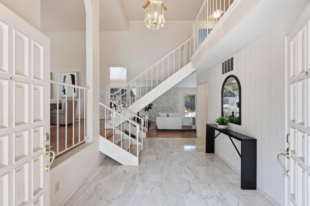 2564 Sherborne Drive