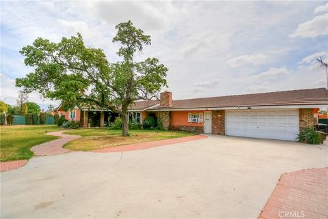 Tiny photo for 28771 Lakeview Ave, Nuevo, CA 92567 (MLS # CV26087822)