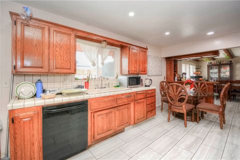 Tiny photo for 28771 Lakeview Ave, Nuevo, CA 92567 (MLS # CV26087822)