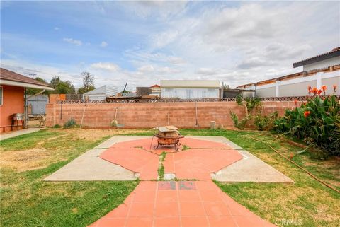 Tiny photo for 28771 Lakeview Ave, Nuevo, CA 92567 (MLS # CV26087822)