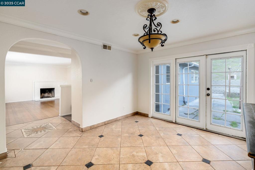 HILLTOP/FAIRMEDE - Residential