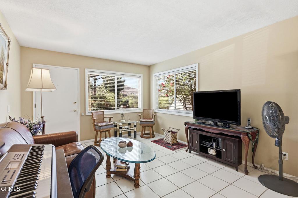 1348 E Hillcrest Drive 53