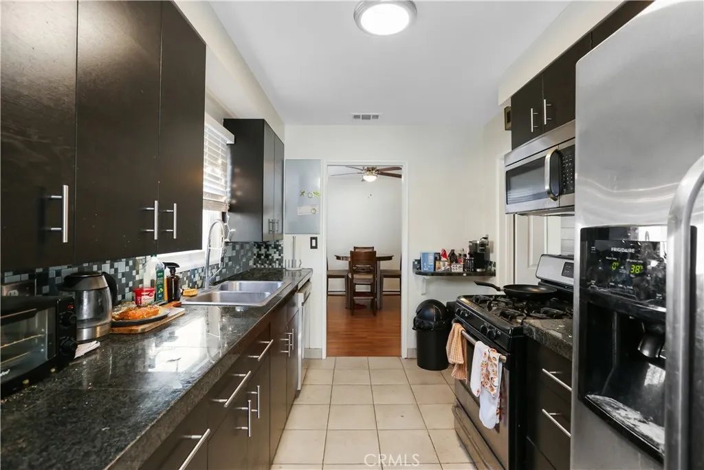 Orange, California 92867, United States, ,Residential,Active,207953