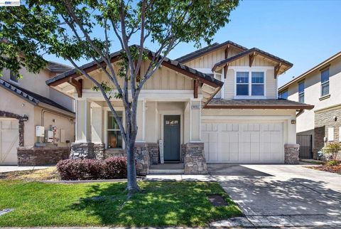Photo of 9850 Reimers Way WAY, Dublin, CA 94568 (MLS # 41139285)