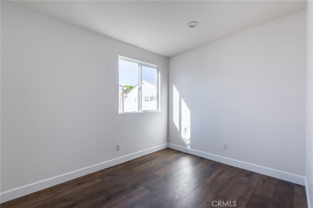 Not Applicable-105 - Residential Lease
