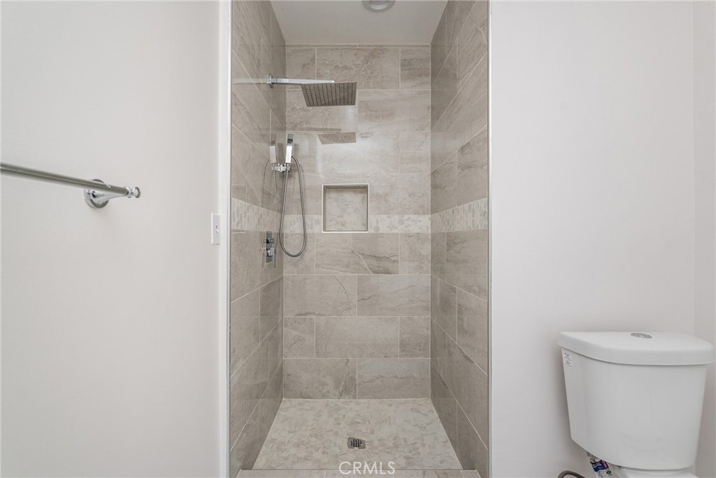 Not Applicable-105 - Residential Lease