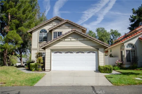 MLS: SR26194438