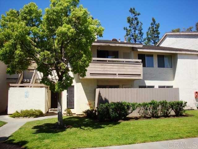 Bautifull 2bedroom 2 bath Condo Laundry facility included, Woodside Village amenities including Pool, Park, Visitors parking, Lovely comunity