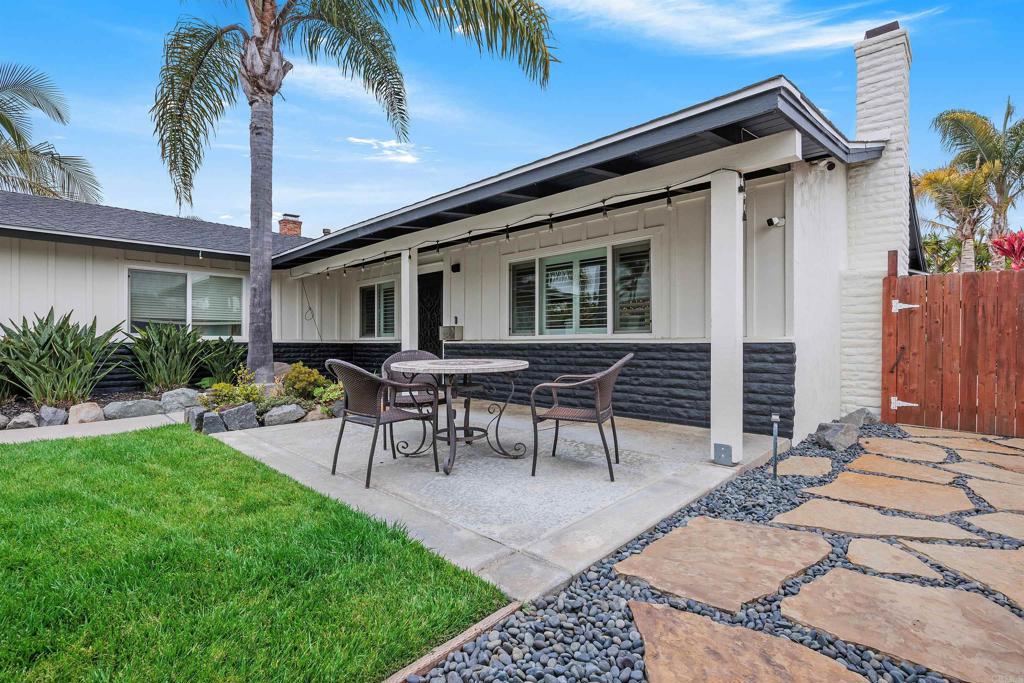 3984 Scott Dr.