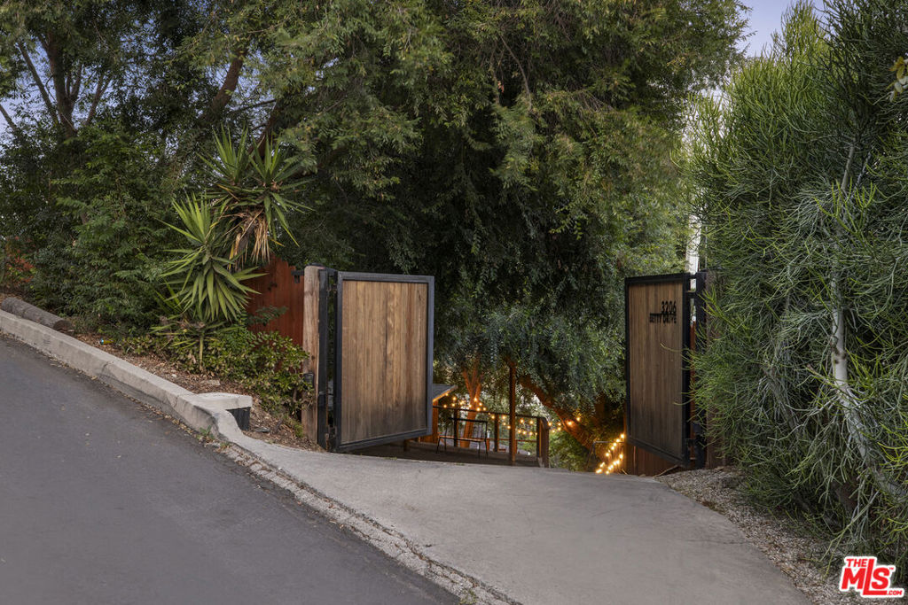 3206 Betty Drive