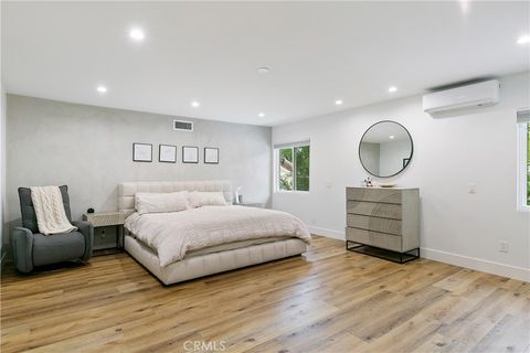 Tiny photo for 24411 Highlander Road, West Hills, CA 91307 (MLS # SR25262030)