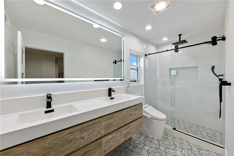 Tiny photo for 24411 Highlander Road, West Hills, CA 91307 (MLS # SR25262030)