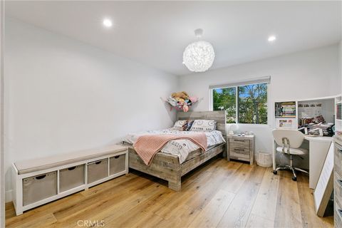 Tiny photo for 24411 Highlander Road, West Hills, CA 91307 (MLS # SR25262030)