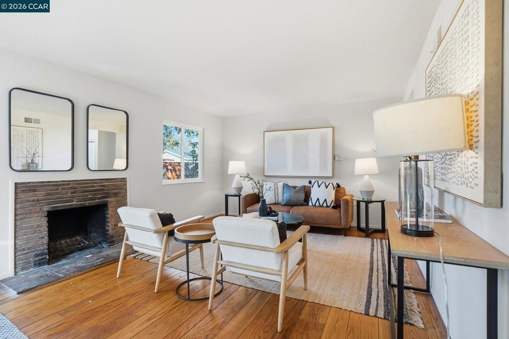 Photo of 1139 Aspen Dr Dr, Concord, CA 94520 (MLS # 41121138)