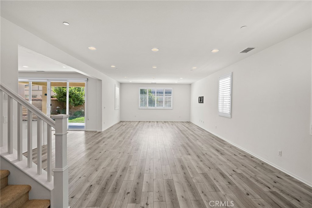 3140 E Rutherford Drive