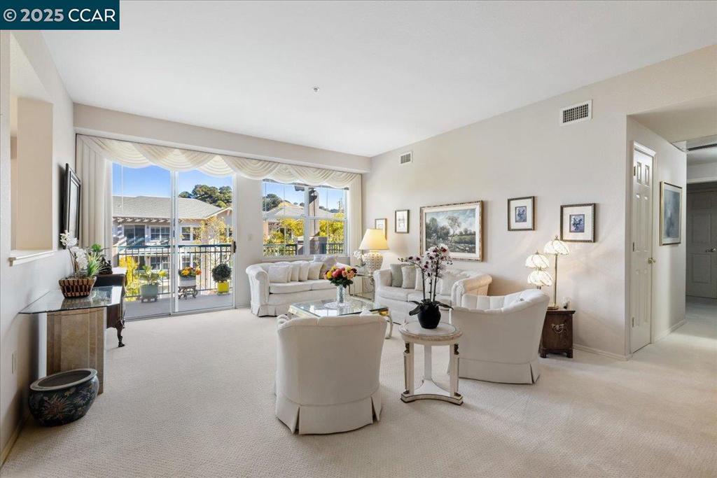 WATERFORD - Residential