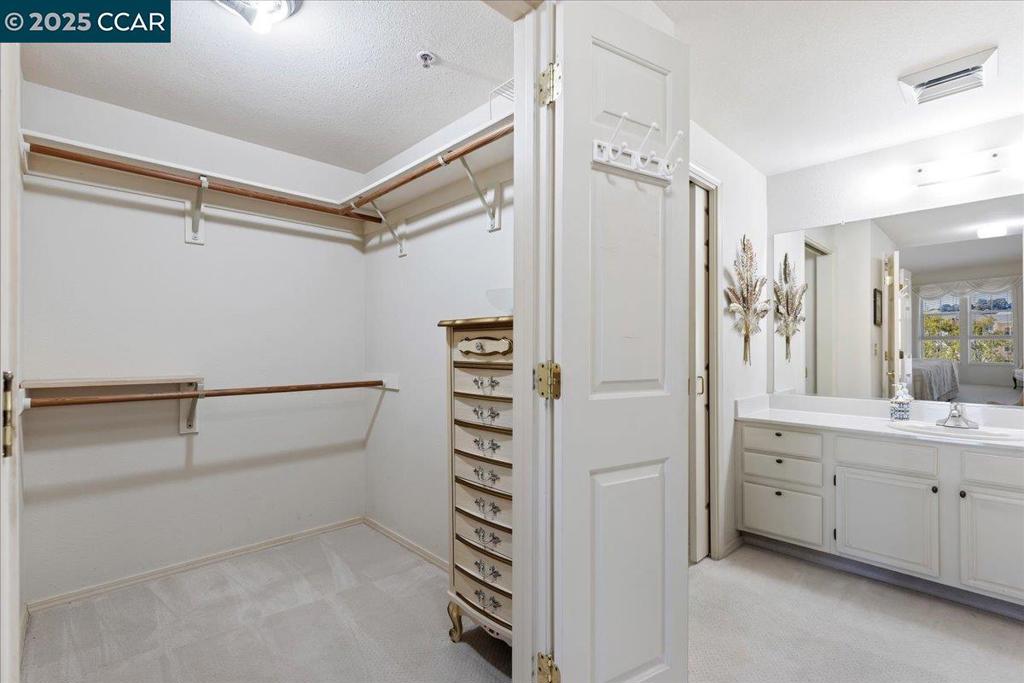 WATERFORD - Residential