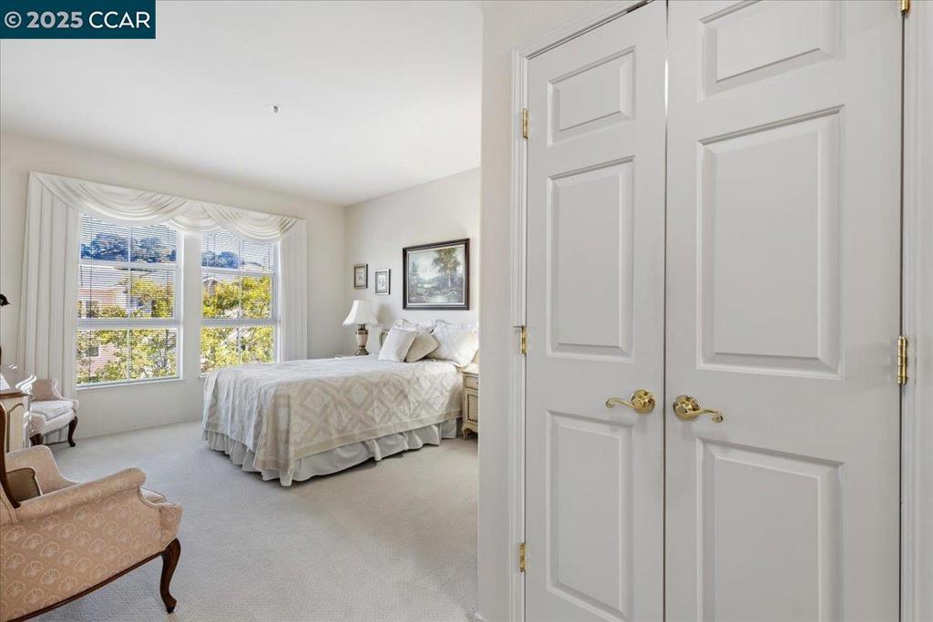 WATERFORD - Residential