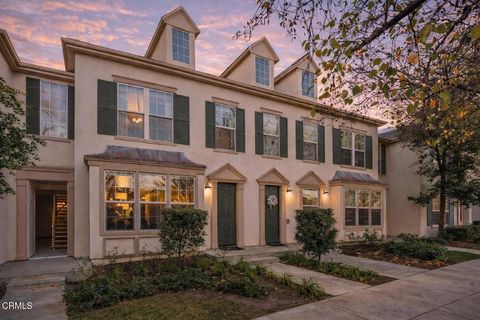 Photo of 27072 Victoria Lane #126, Valencia, CA 91355 (MLS # V1-35816)