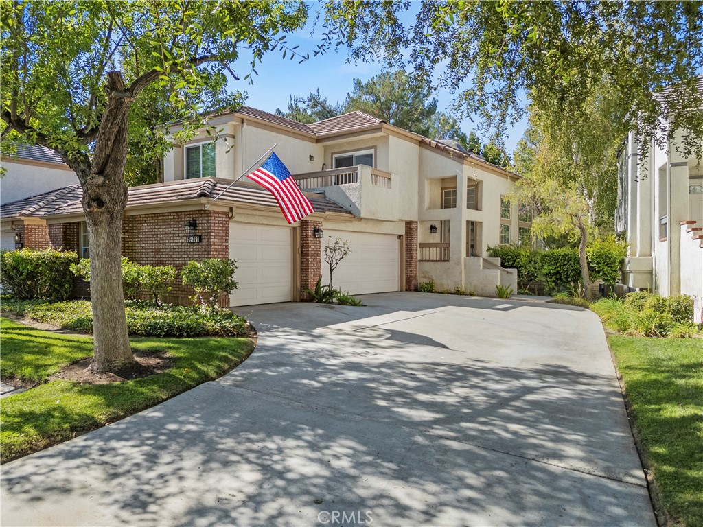 Welcome to this stunning townhome located in the highly sought-after community of the Summit in Valencia. This spacious property offers 2 bedrooms plus a versatile loft, perfect for a home office, gym or guest space. Inside you'll find soaring high ceilings and an open floor plan that fills the home with natural light. The living area flows seamlessly into the dining room and kitchen, creating the perfect space for entertaining. Each bedroom is generously sized and the Primary is so cozy with a fireplace and balcony that overlooks the community pool. One of the standout features of this home is it's unique 3-car garage with an extra long driveway- a rare find in this neighborhood.
The summit is known for it's peaceful atmosphere with lots of trees and miles of walking trails, the HOA includes 2 Stratford community pools and 1 Summit Olympic-sized pool as well as additional smaller pools, lighted tennis courts, pickleball courts and a clubhouse. Enjoy the beautiful paseo trail system leading to Summit Park!
Easy Freeway access and NO MELLO ROOS!!