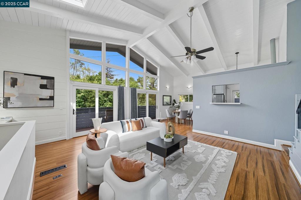 OAK SPRINGS - Residential