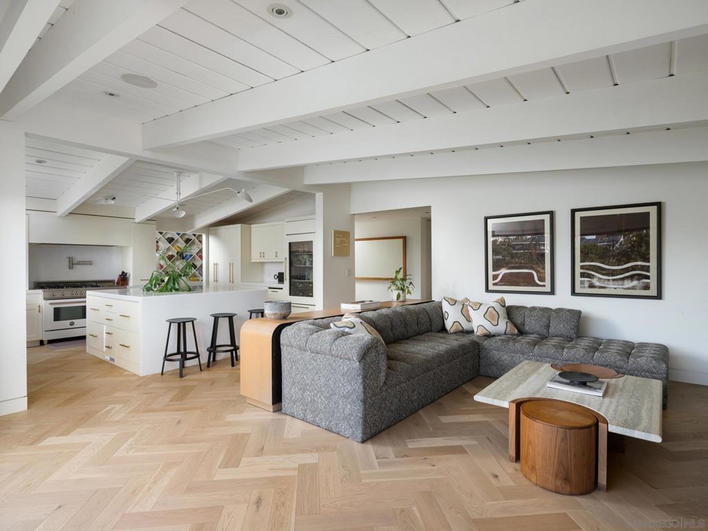 Del Mar - Residential