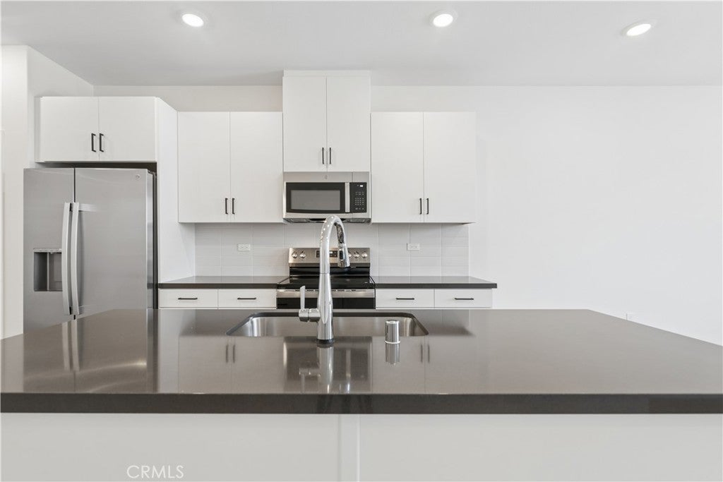 16062 York Drive