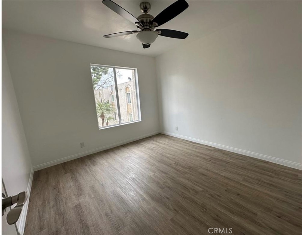 Cinnamon Tree Condominiums (CNTC) - Residential